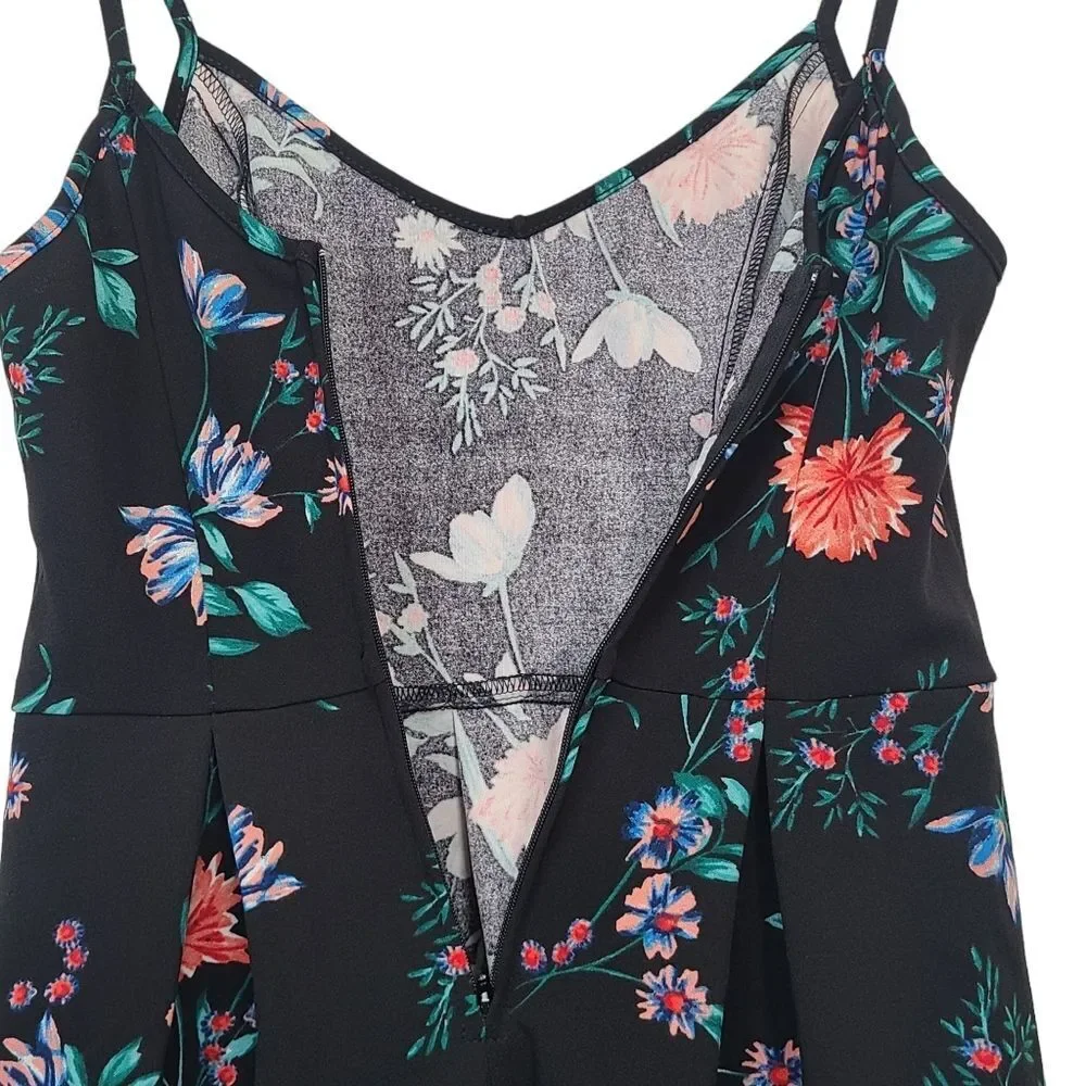Speechless Fit Flair Skater Strappy Womens Dress Black Floral Size Medium - Picture 9 of 11